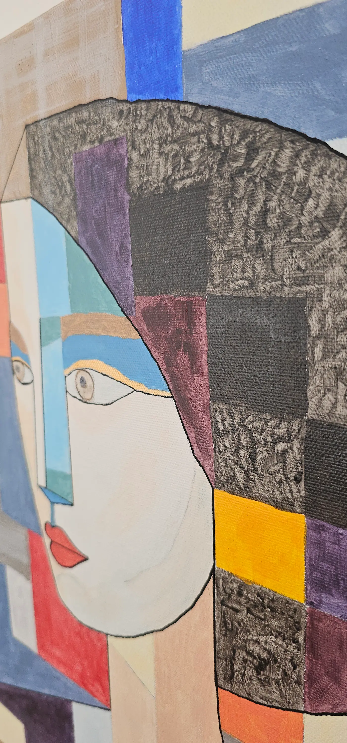 La femme aux couleurs brisées — vue zoom
